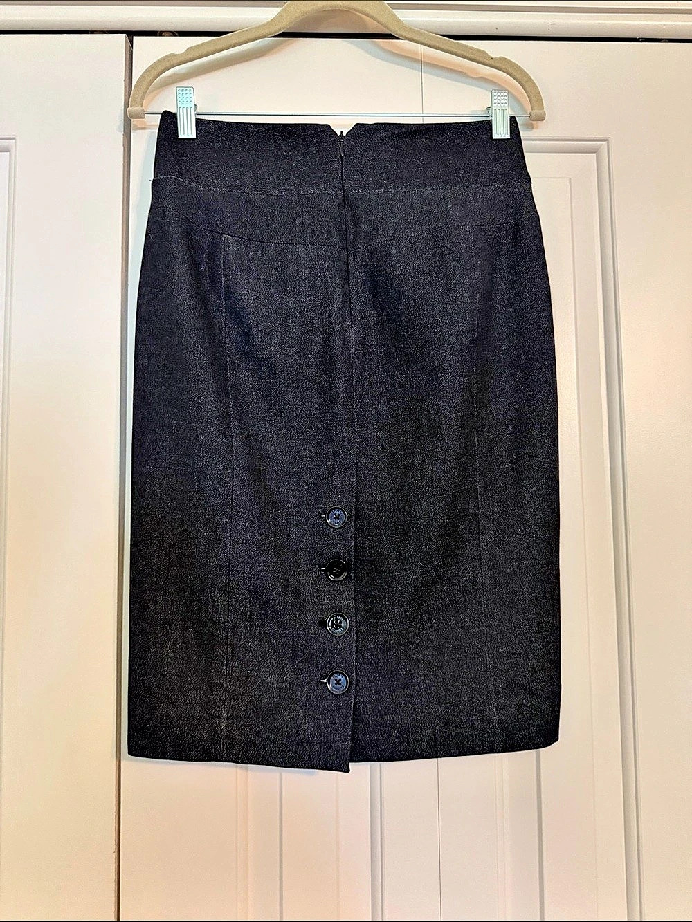 Express Design Studio Black/Grey Pencil Skirt Size 2 Good used condition.